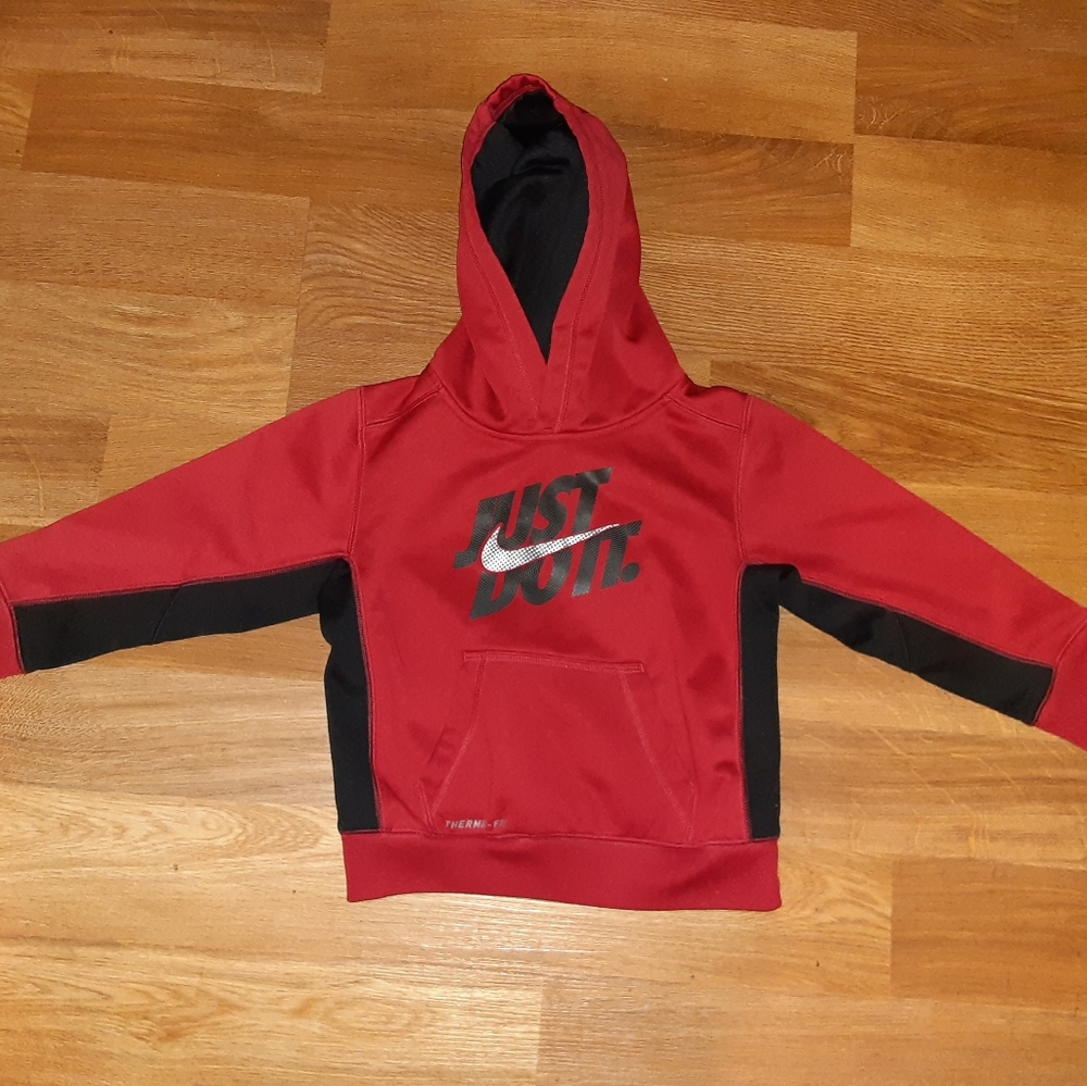 Toddler boys Nike 3T hoodie